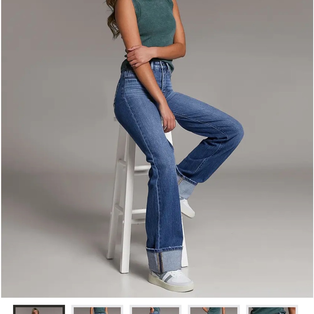Classic High-Rise Straight Leg Blue Jeans